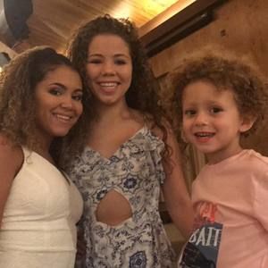 Meet your Posher, Jamie